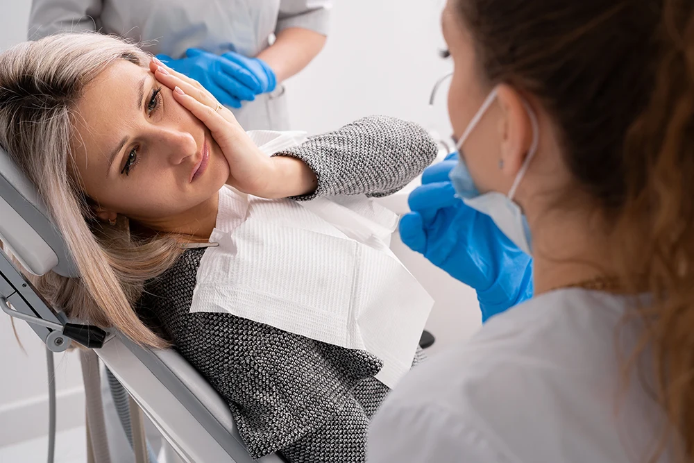When Do You Need Emergency Dental Care?